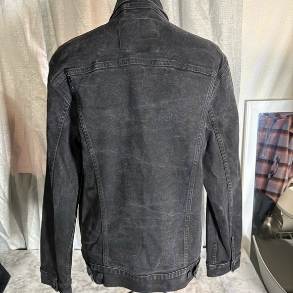 Vintage Levi’s Jean jacket for men size Large - Picture 7 of 16